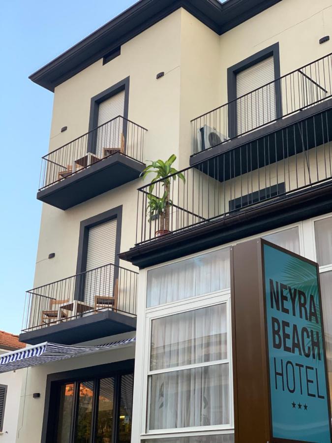Hotel Neyra Beach Rimini Eksteriør bilde