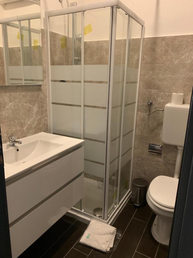 Hotel Neyra Beach Rimini Eksteriør bilde